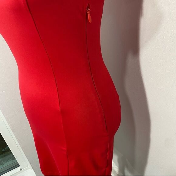 NEW Bebe Bodycon off the shoulders Fitted Stretchy Mini Red Coctail Dress - Picture 5 of 8